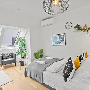 1 Min To Public Transport - 3 Min To Supermarket And Pharmacy - On-site Parking For 19,90 Eur Apartamento Viena